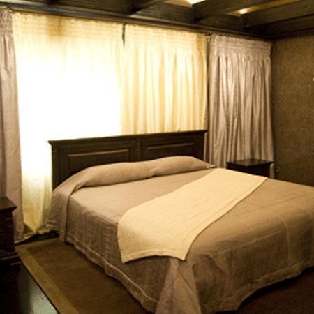 Gogol Hotel Myrhorod Oda fotoğraf