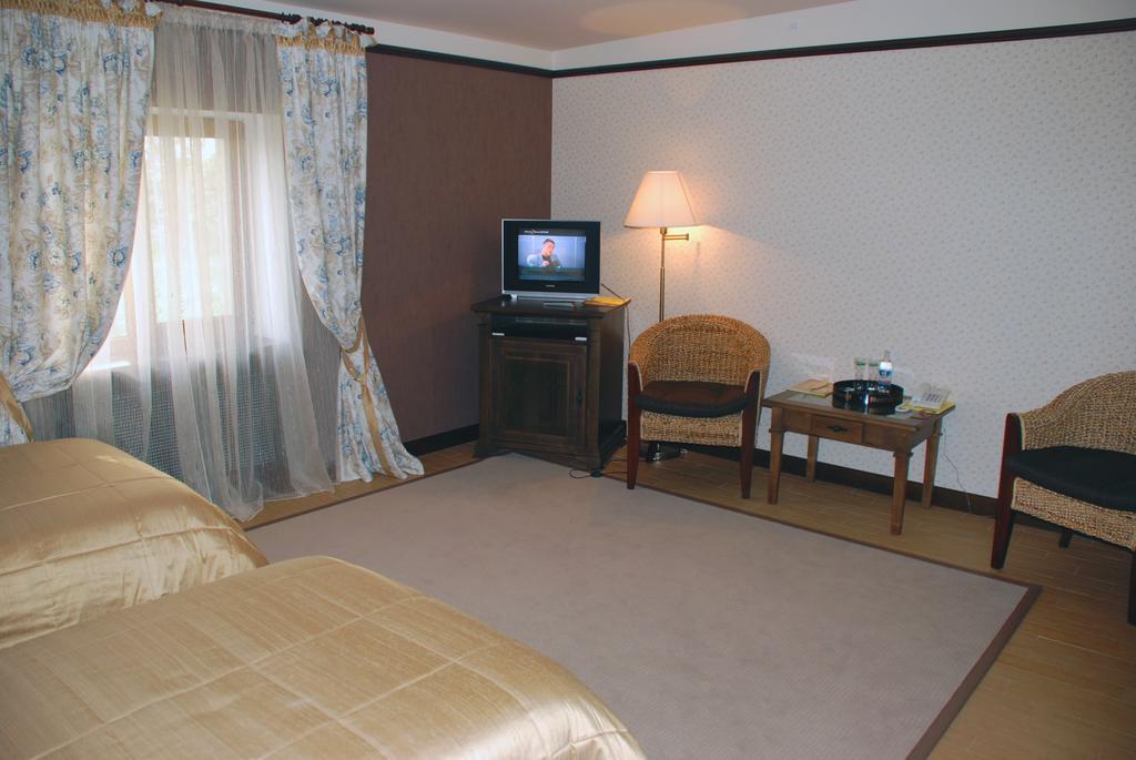 Gogol Hotel Myrhorod Oda fotoğraf