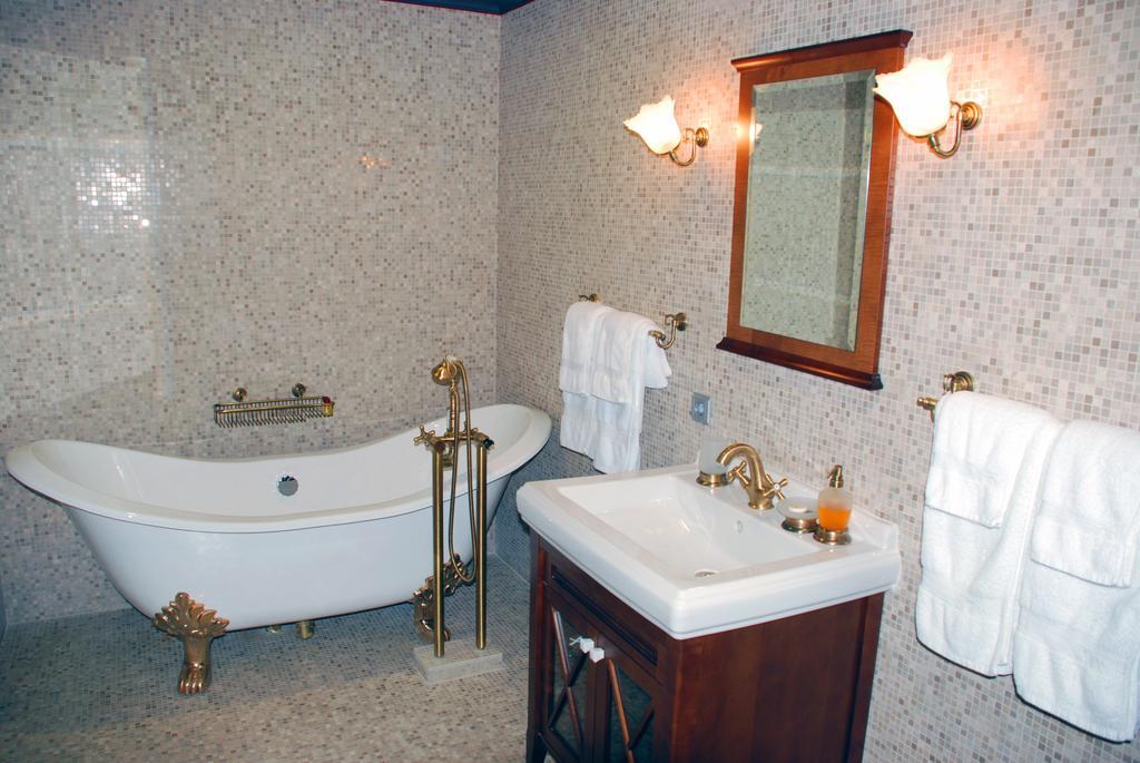 Gogol Hotel Myrhorod Oda fotoğraf